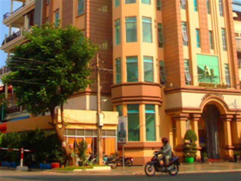 A1 Hotel Пномпень Экстерьер фото